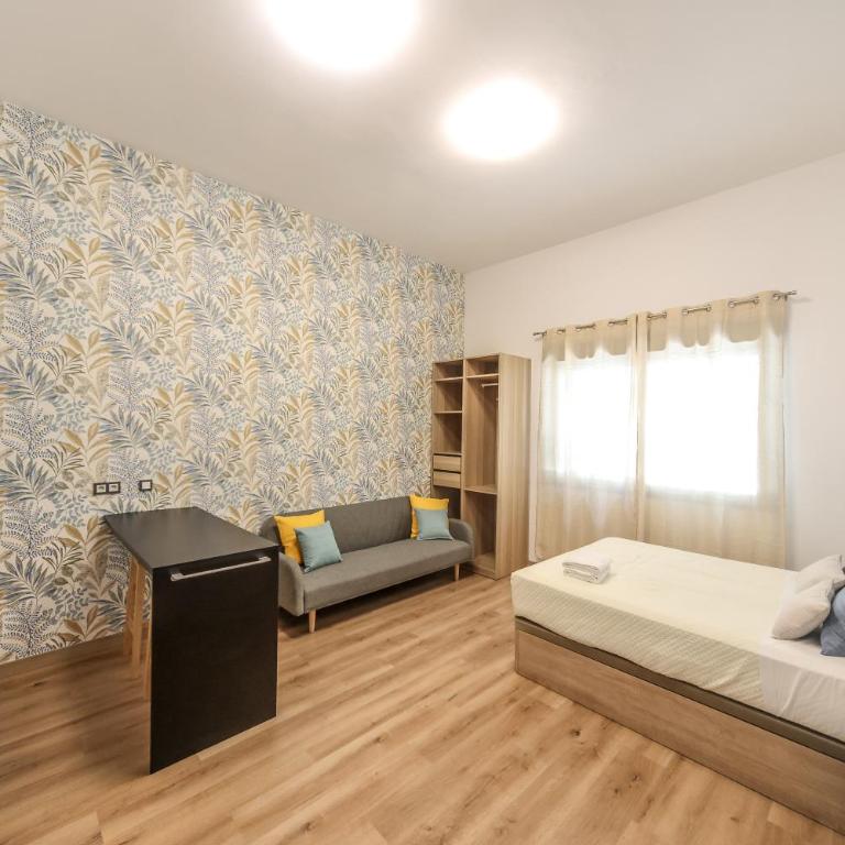 Lovely Studio in the Heart of Malaga FREE SWIMMING POOL - One-Bedroom Apartment - 4