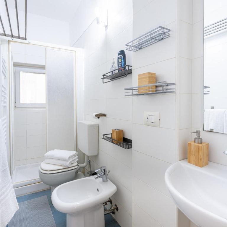 GuestHost - Bright and Central Apartment in Parma - Appartamento con 1 Camera da Letto - 15