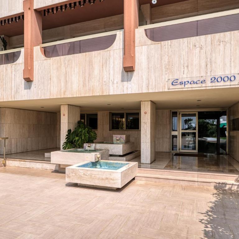 Port & Pool Hideaway - Happy Rentals - Apartment with Terrace - 30