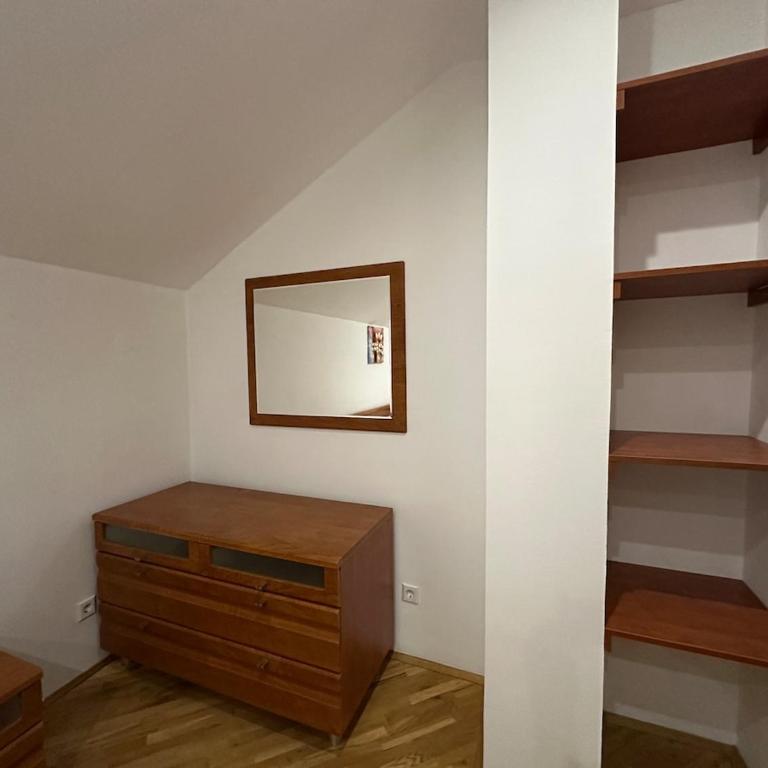 Apartments Naresi Mostar - Two-Bedroom Apartment with Balcony - 33