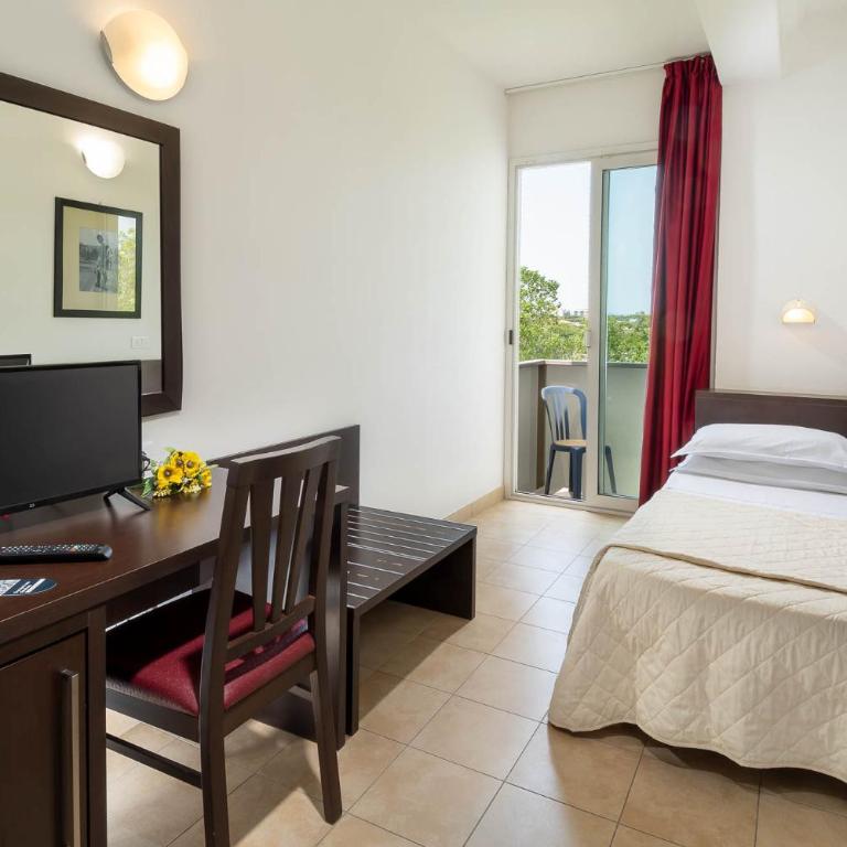 Union Park Hotel al mare con Piscina - Parcheggio - Spiaggia - A MH Collection Hotels - Single Room with Balcony - 4