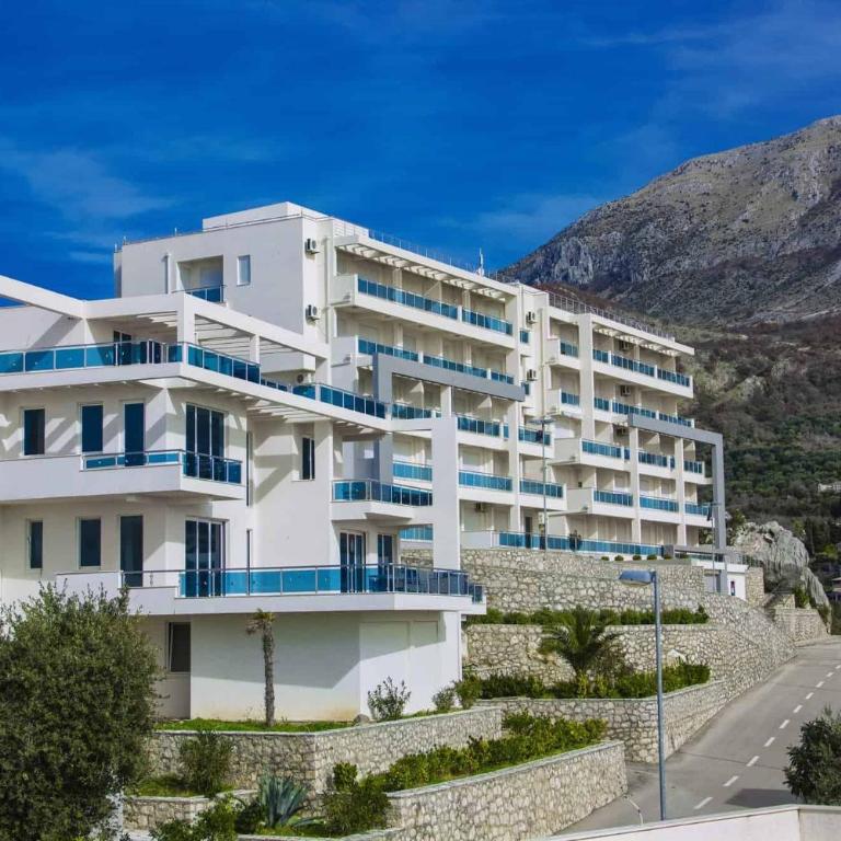 VISTA Kalamper MONTENEGRO - One-Bedroom Apartment - 1