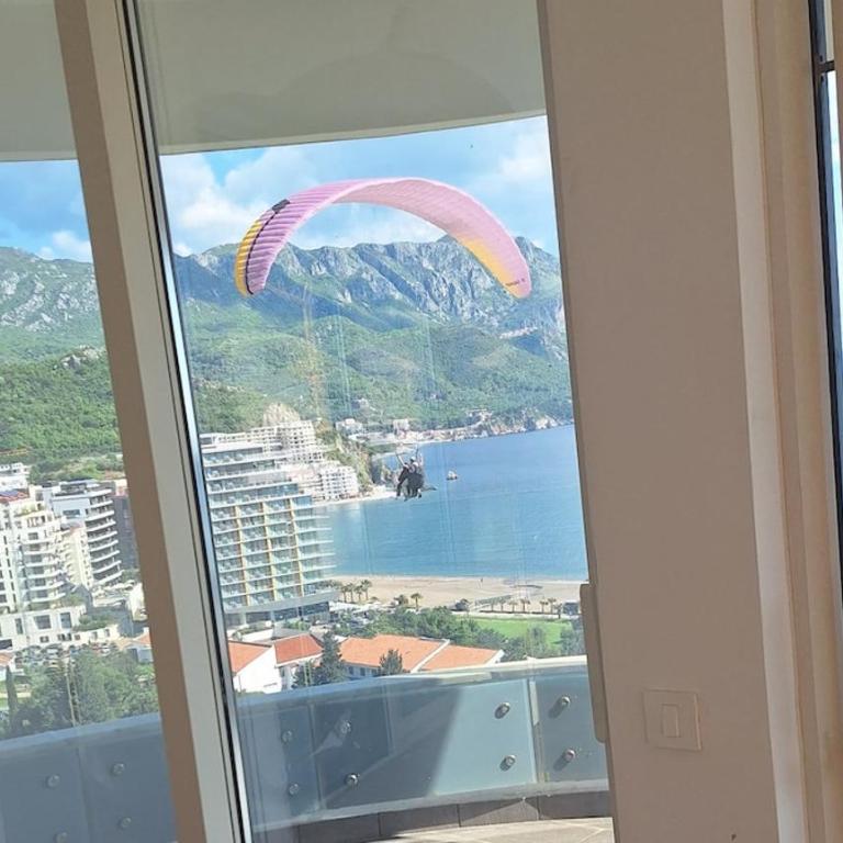 Skyline sea view apartment - One-Bedroom Apartment with Balcony and Sea View - 9