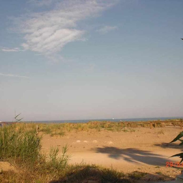 ADOSADO A 50M DE LA PLAYA EL CARGADOR - Casa - 6