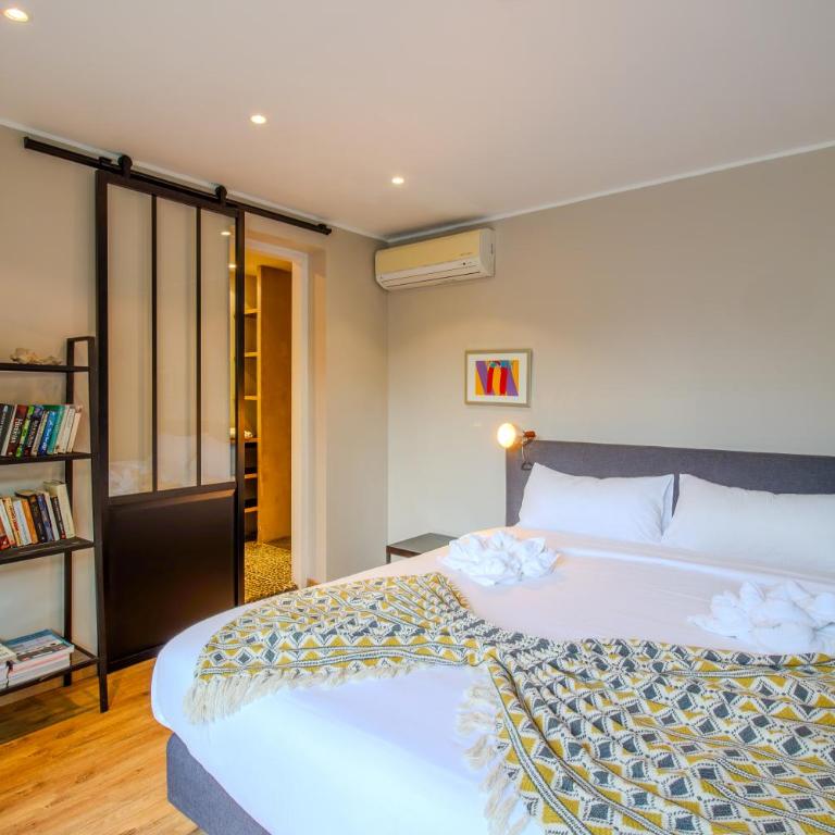 CABOTS Villa Moderne Tout Confort Grand Jardin & Piscine - Villa - 10