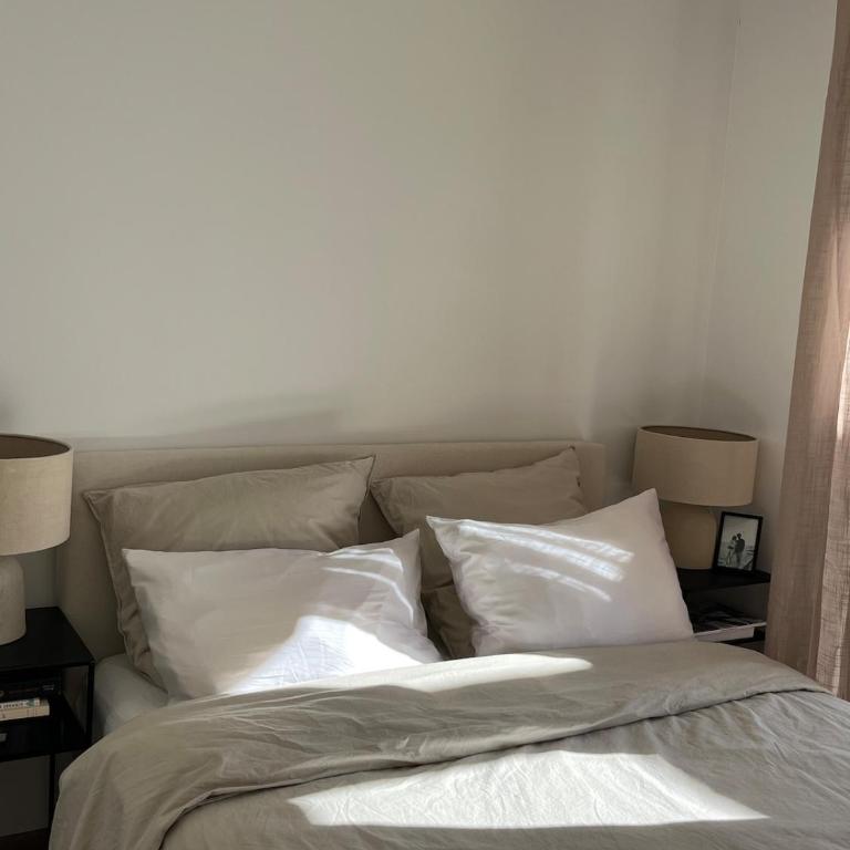 Chez Ophélie, vue mer et piscine - One-Bedroom Apartment - 10
