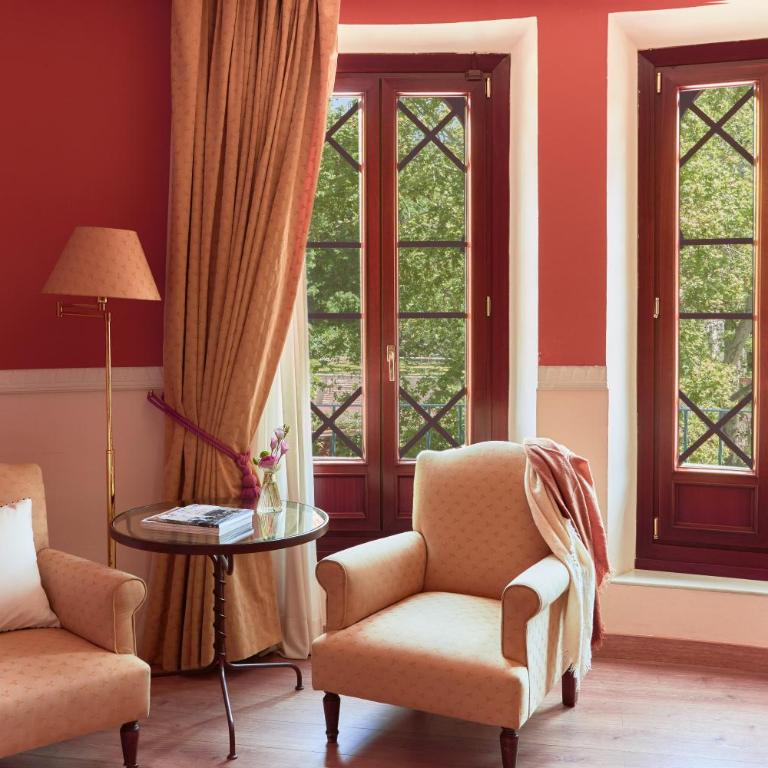 Alhambra Palace Hotel - Standard Twin Room with One Extra Single Bed - Non-Smoking - 5