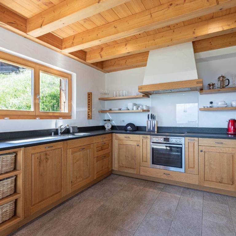 Ann LANDSCAPED & LUXE chalet 8 pers by Alpvision Résidences - Superior Chalet - 3