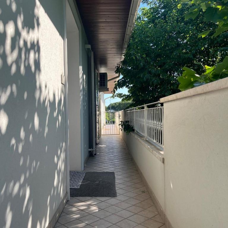 Spazioso Appartamento a 5 minuti dal Mare - Two-Bedroom Apartment with Balcony - 3