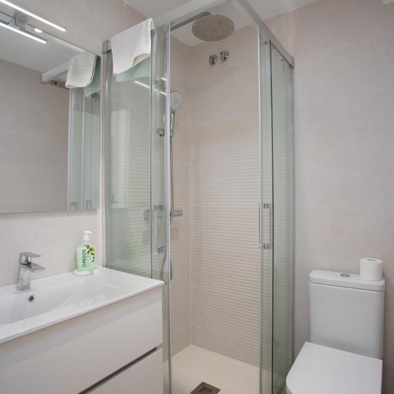 Apartament gran amb vistes al mar, piscina i pàrquing - Apartamento de 3 dormitorios - 16