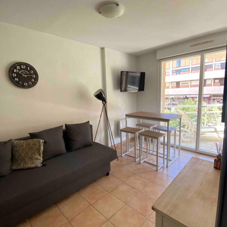 Valras-Loc - T2 Piscine Terrasse - Appartamento - 10