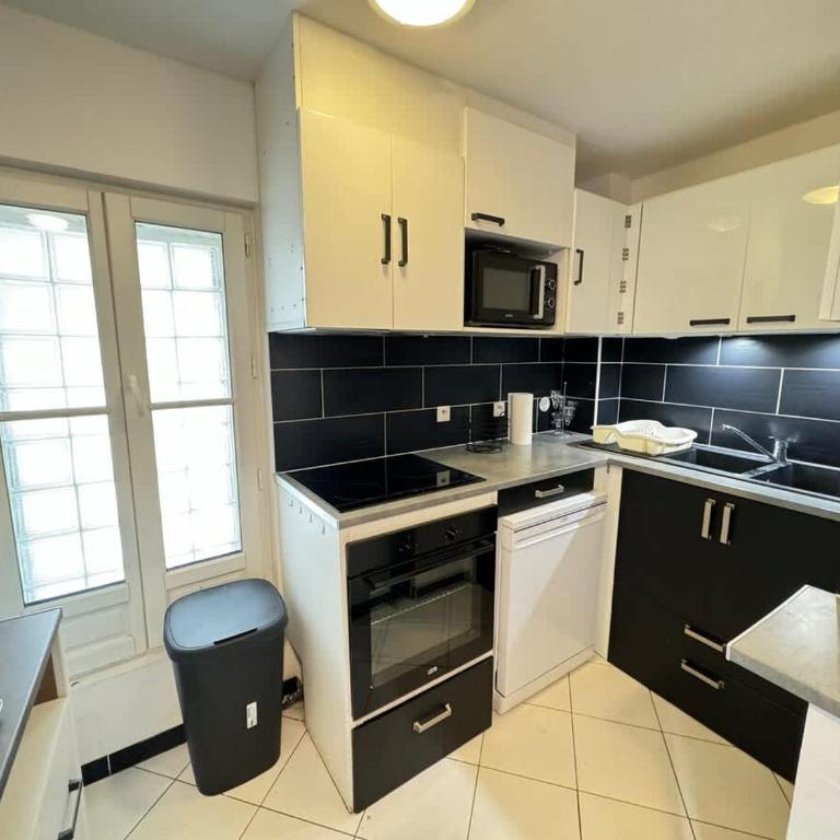 Chambre Neuf Ecluses 2e etage - Chambre Double - 6