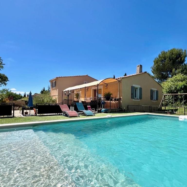 Belle Maison climatisée piscine à 2 pas du centre de Bédoin - Villa - 6