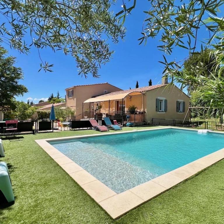 Belle Maison climatisée piscine à 2 pas du centre de Bédoin - Villa - 1
