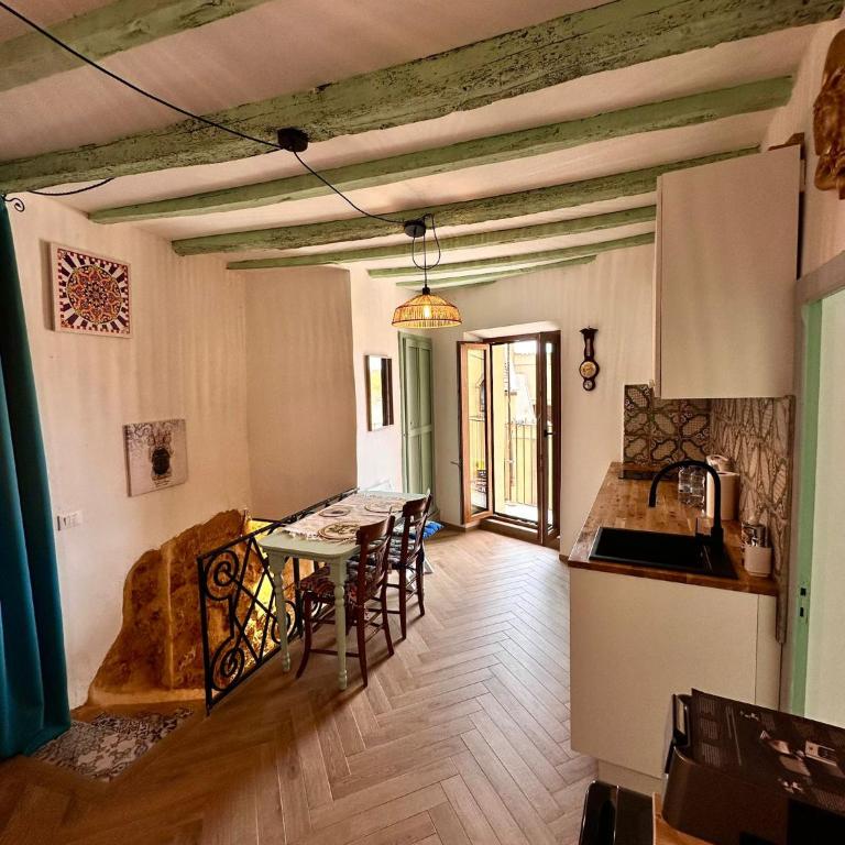 Sant'Antonio 1 - Appartamento con 1 Camera da Letto - 55