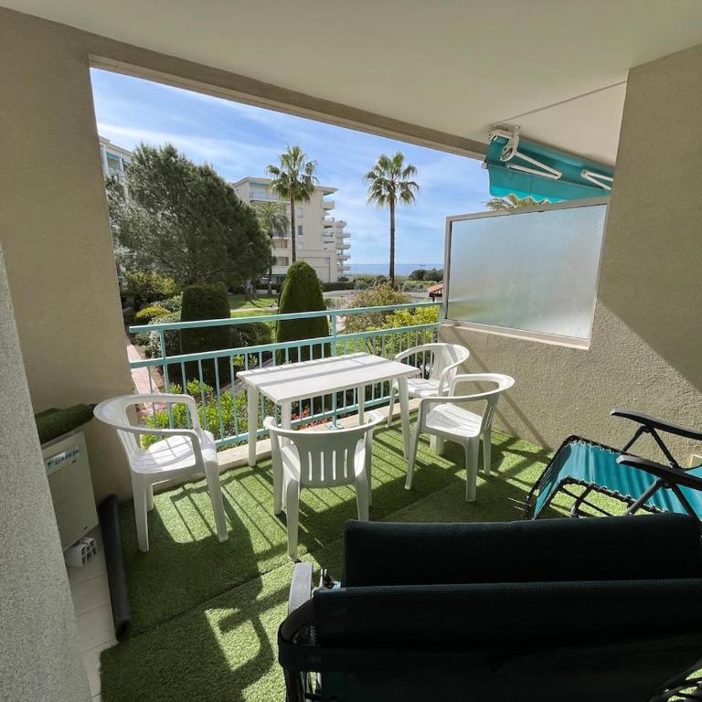 F2 Vue mer - Piscine - Climatisation - Parking - One-Bedroom Apartment - 1