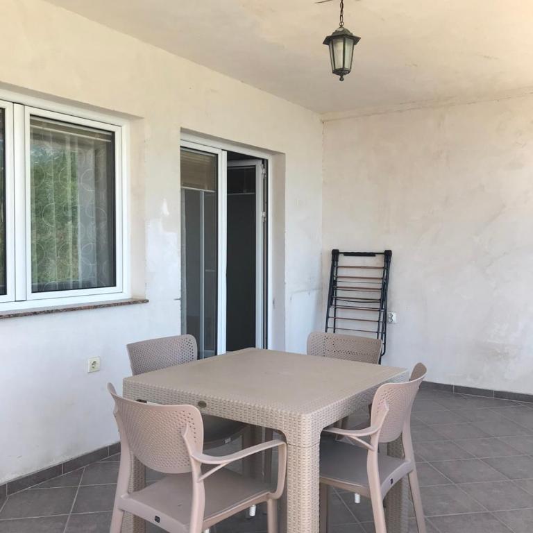 Apartmani Ličina - One-Bedroom Apartment - 6