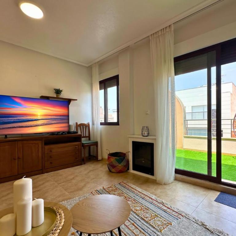 RG78: Penthouse Downtown Torrevieja - Apartamento de 3 dormitorios - 1