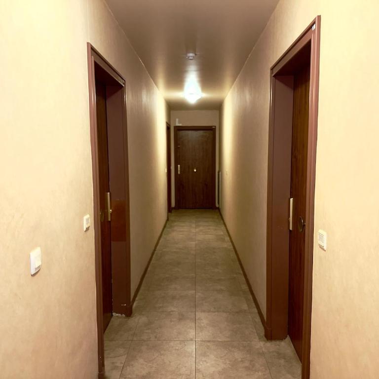 Spacious new studio and terrace - One-Bedroom Apartment - 13