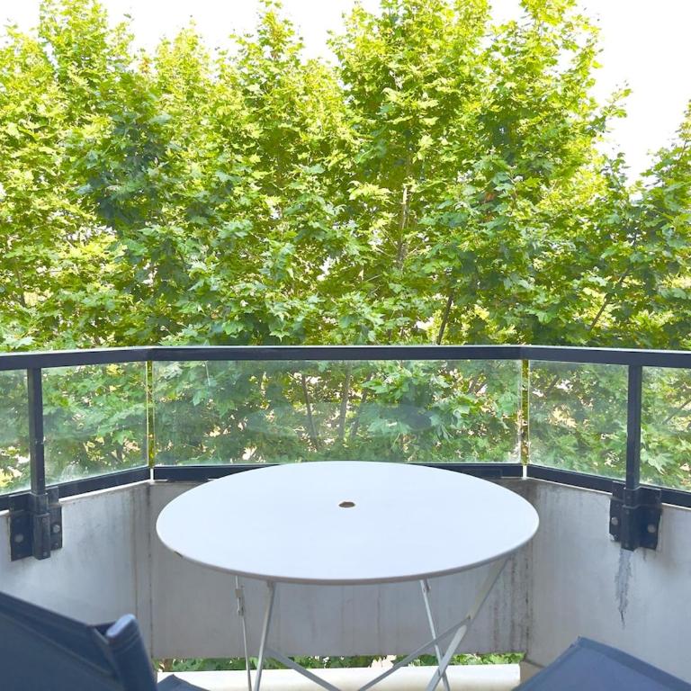 Spacious new studio and terrace - One-Bedroom Apartment - 19
