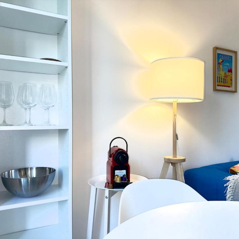 Spacious new studio and terrace - One-Bedroom Apartment - 20
