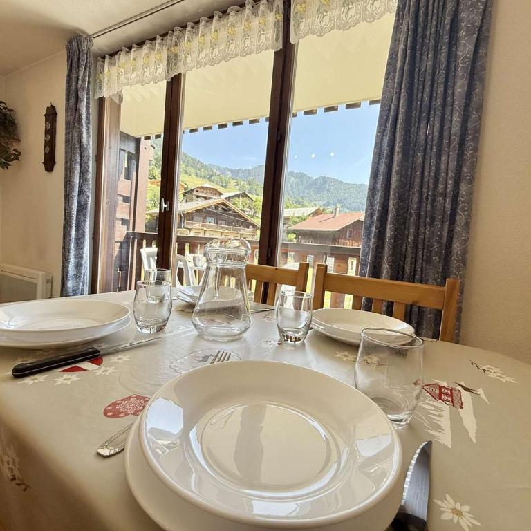 Studio cabine à 700m de Praz-Sur-Arly, navettes gratuites, parking, wifi et ménage inclus - Appartement 1 Chambre - 10