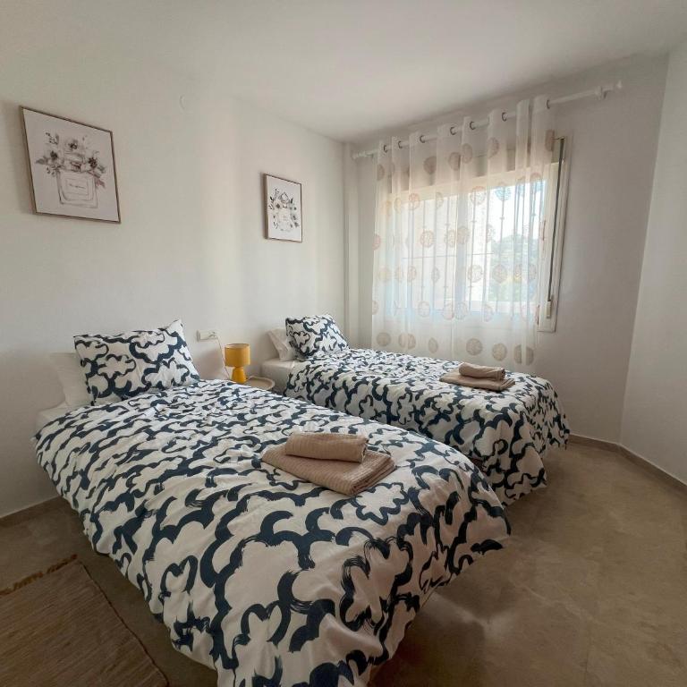 Costa del Sol Apt, Pool & Terrace & Beach Walk - Apartamento de 2 dormitorios - 44