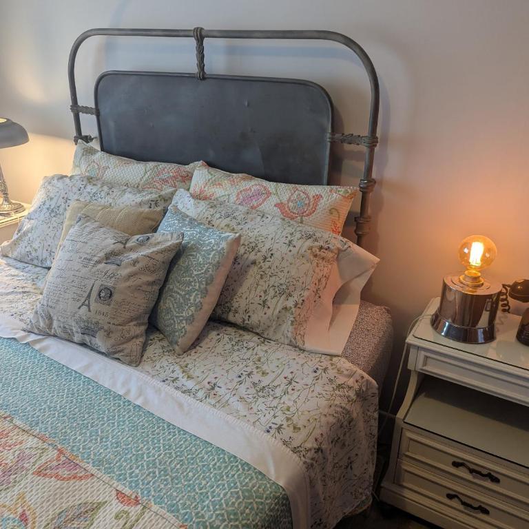 Citizen Kane Lodge - Hospedaje Gourmet - Standard Double Room with Shared Bathroom - 24