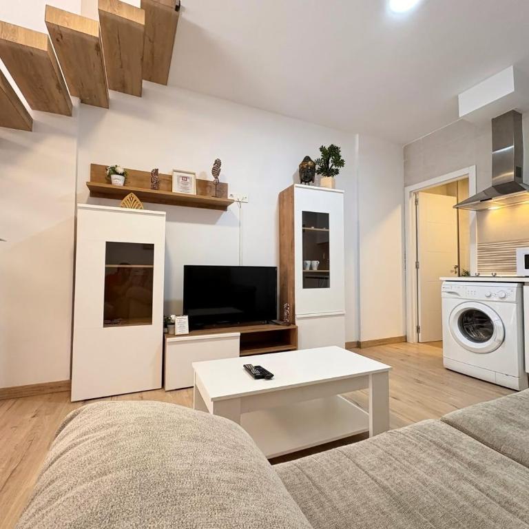 Duplex Huelin II & Beach - One-Bedroom Apartment - 4