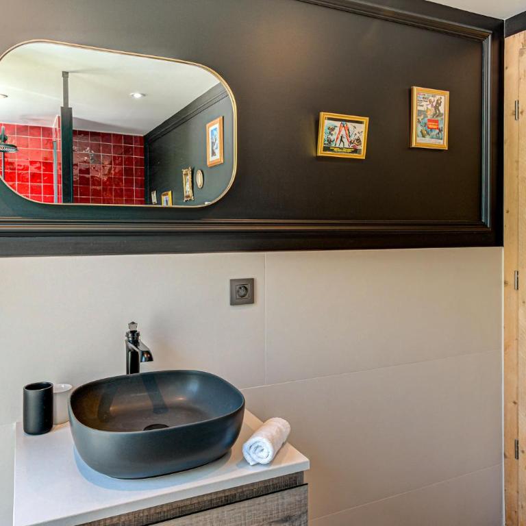 Chalet Papillon, Alpes Agency, Detached Chalet, Les Praz, Sleeps 8-10 - Chalet - 36