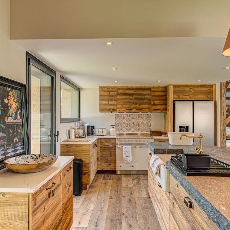 Chalet Papillon, Alpes Agency, Detached Chalet, Les Praz, Sleeps 8-10 - Chalet - 4