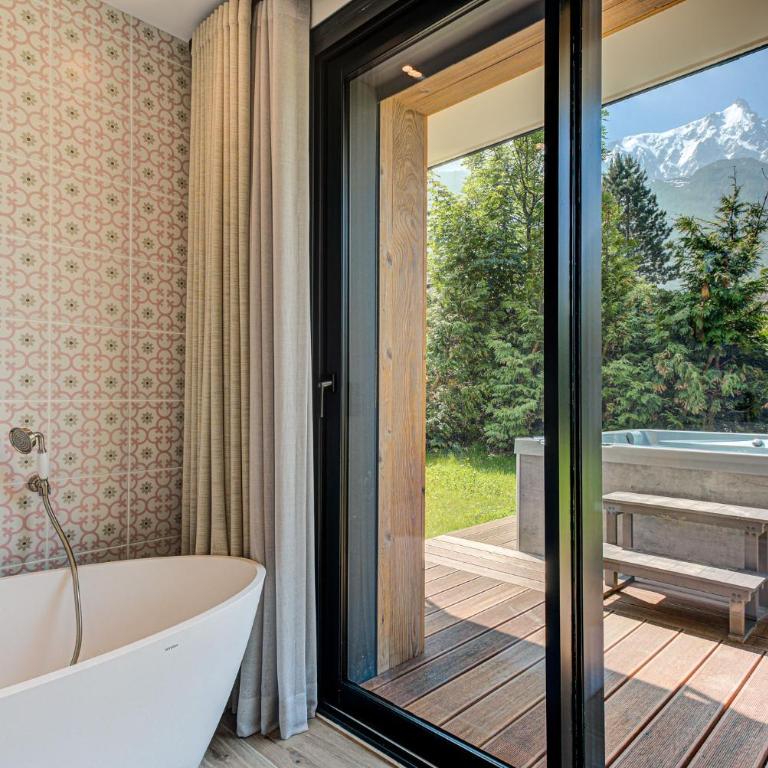 Chalet Papillon, Alpes Agency, Detached Chalet, Les Praz, Sleeps 8-10 - Chalet - 18