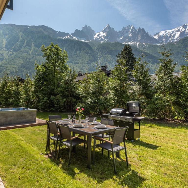 Chalet Papillon, Alpes Agency, Detached Chalet, Les Praz, Sleeps 8-10 - Chalet - 52