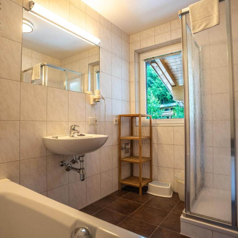 Appartements MaLo by we rent, VIEHHOFEN SUMMERCARD INCLUDED - Apartment mit 2 Schlafzimmern und Bergblick - 18