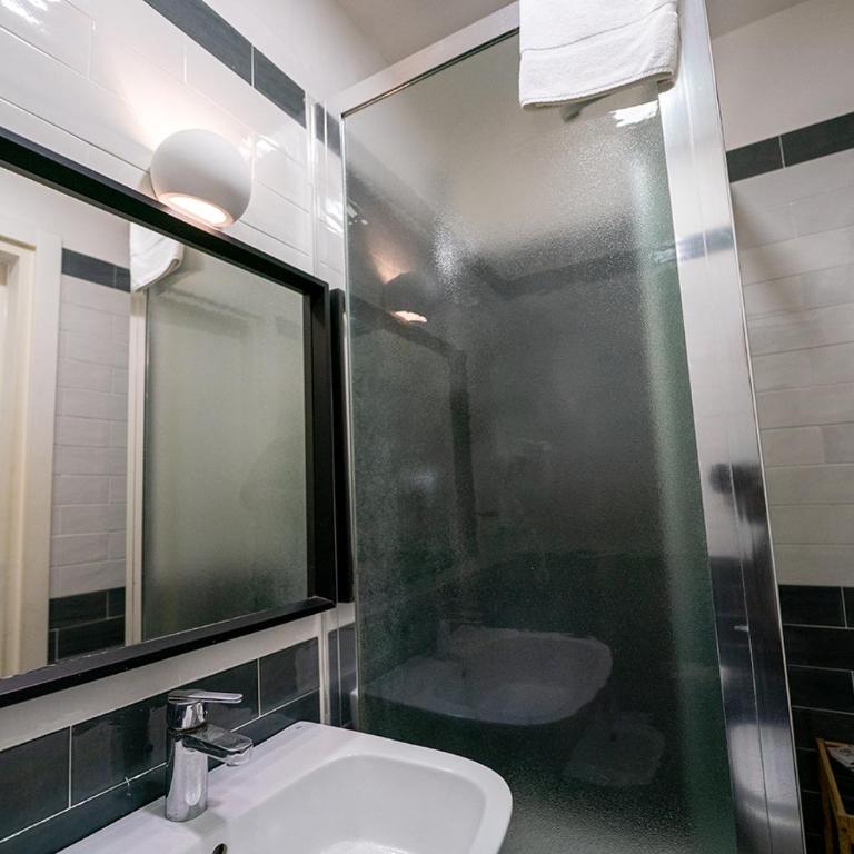 GreRos Boutique H Angioino, by ClaPa Group Dislocate Hospitality - Superior Double Room - 9