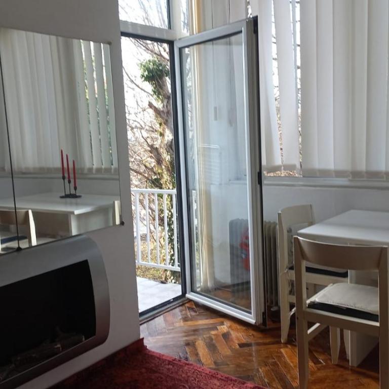 August - One-Bedroom Apartment - 1