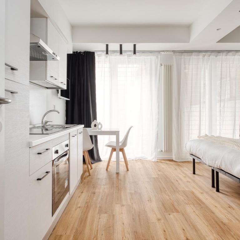 Hostmate - Milano - Imperia's Crystal - Romolo - Appartamento con 1 Camera da Letto - 5
