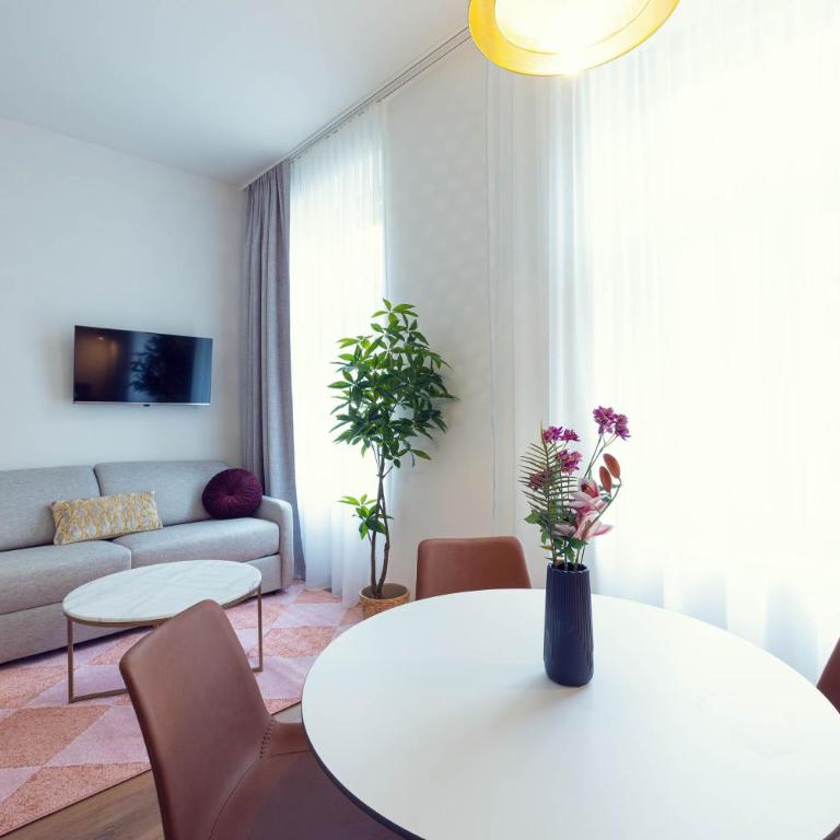 LeonArt Living 24 - Apartment mit 1 Schlafzimmer - 6