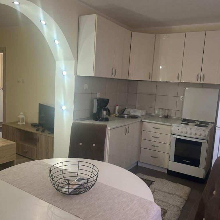 Kuća - One-Bedroom Apartment - 8
