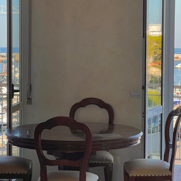Casa Mariè, Bright Seaside Apartment in the heart of Monopoli - Apartment with Sea View - 9
