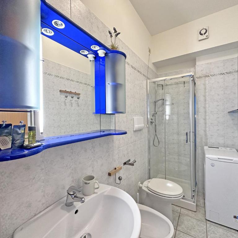 804 - Posizione unica! Bilocale fronte mare in centro a Marcelli, con posto auto privato - SPIAGGIA INCLUSA - One-Bedroom Apartment - 5