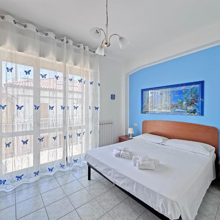 804 - Posizione unica! Bilocale fronte mare in centro a Marcelli, con posto auto privato - SPIAGGIA INCLUSA - One-Bedroom Apartment - 4