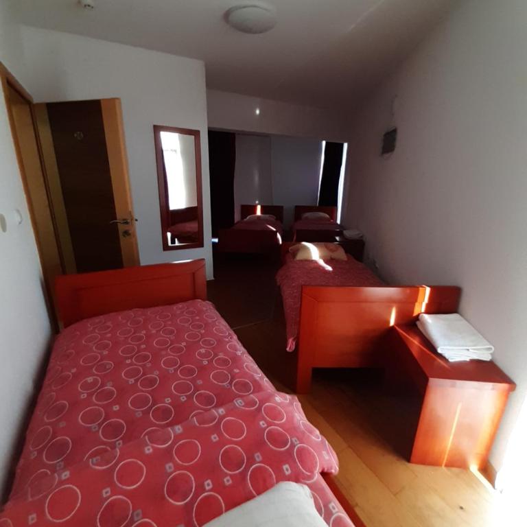 Motel Plaza - One-Bedroom Apartment - 7