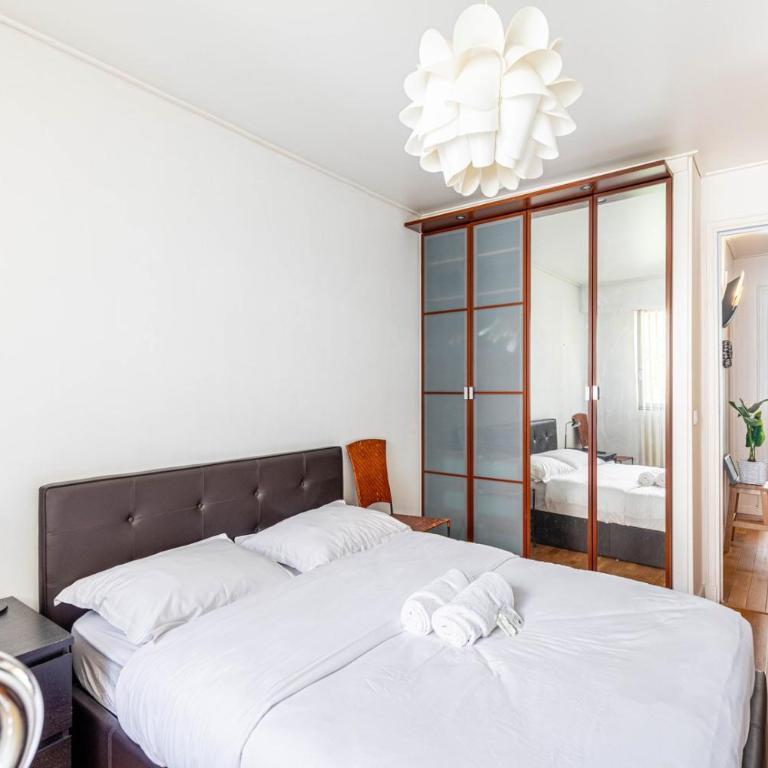 GuestReady - Abundant Light and Charm in Charonne - One-Bedroom Apartment - 6