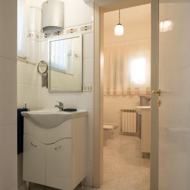 La casa di Pina - Appartamento con 2 Camere da Letto - 7