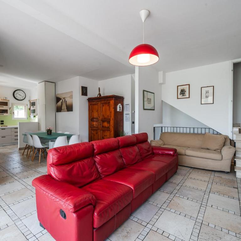 BALDA HOUSE, covered and heated pool Only for you - Three-Bedroom Vacation Home - 11