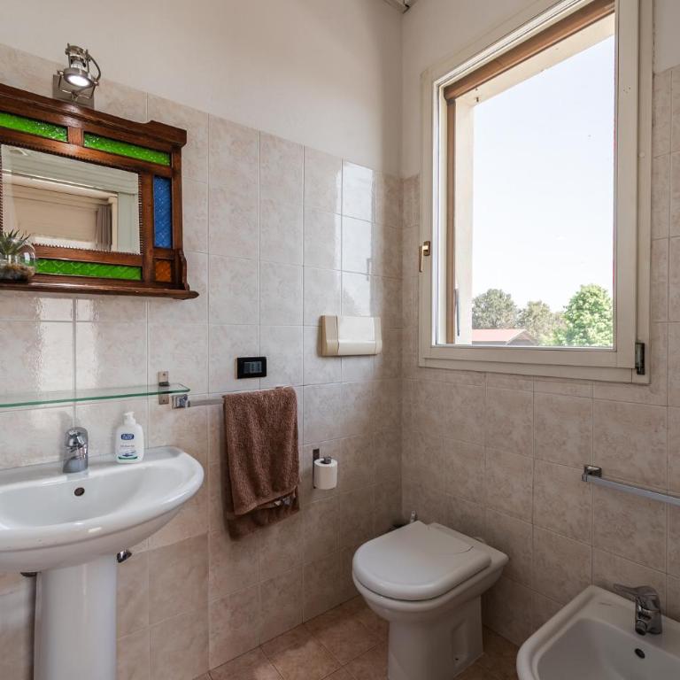 BALDA HOUSE, covered and heated pool Only for you - Three-Bedroom Vacation Home - 36