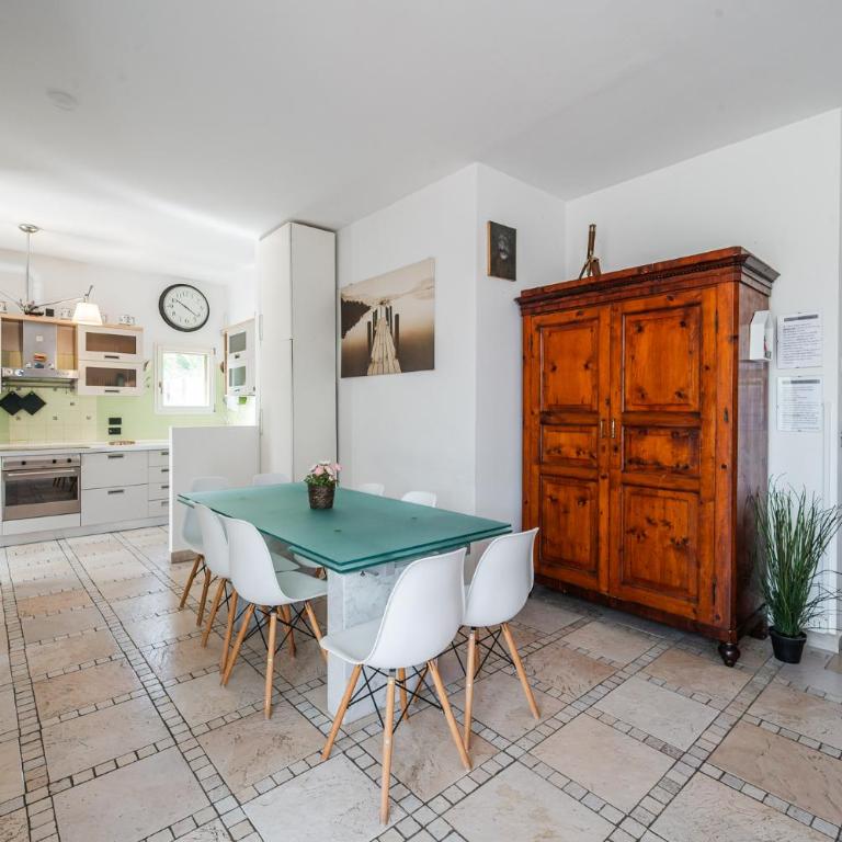 BALDA HOUSE, covered and heated pool Only for you - Three-Bedroom Vacation Home - 16