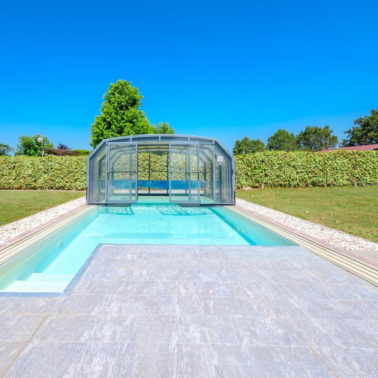 BALDA HOUSE, covered and heated pool Only for you - Three-Bedroom Vacation Home - 74
