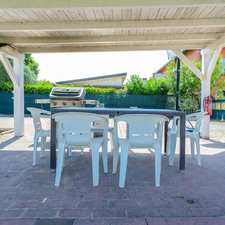 BALDA HOUSE, covered and heated pool Only for you - Three-Bedroom Vacation Home - 66